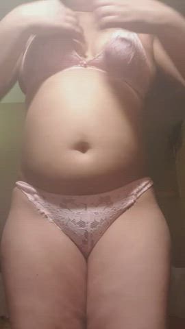 Do I look like your future girlfriend? [F] 19 British Indian