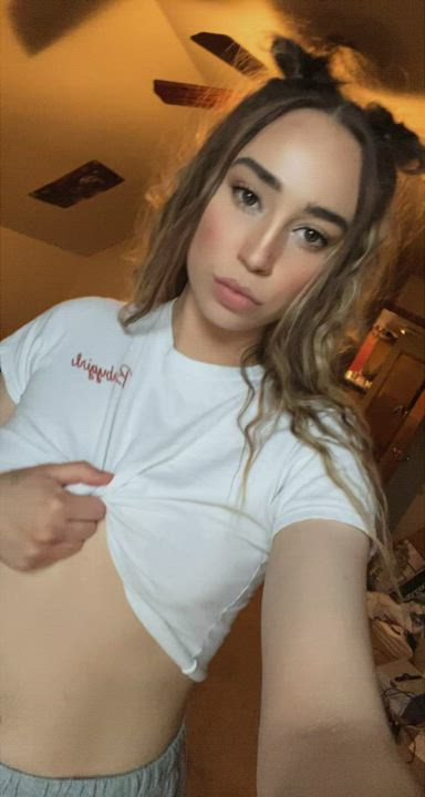 Soft, sweet, suckable 👄