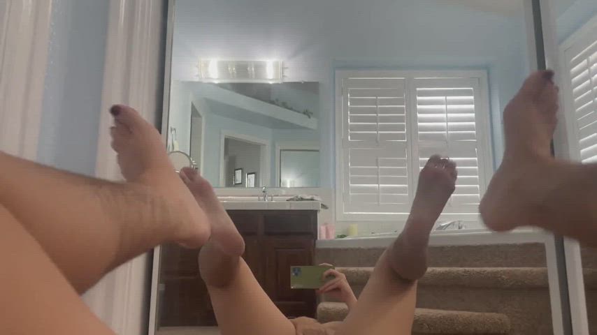 amateur curvy hairy hairy pussy homemade masturbating mirror pubic hair thick thick