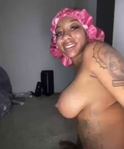 Who wants to have fun💦🍆👅