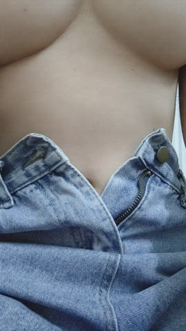 Amateur Asian Big Tits Dorm Jeans Nude Tits gif