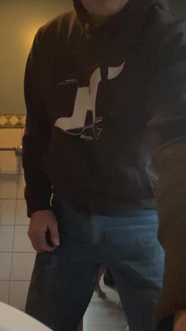 Just a quick leak