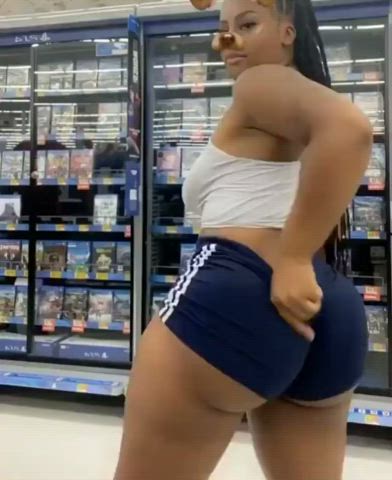 Adumi Sayama Alexa Varga Pepper Xo gif