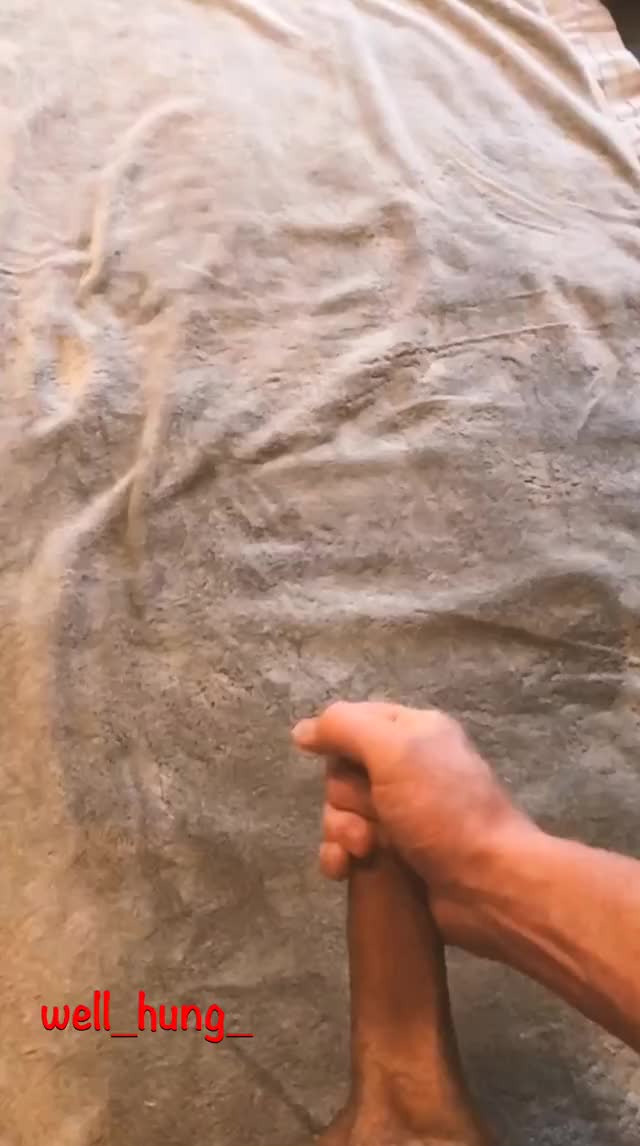 So many ropes of cum!