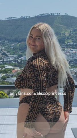 ass ass clapping ass spread bouncing candid jiggling onlyfans pawg thick tiktok gif
