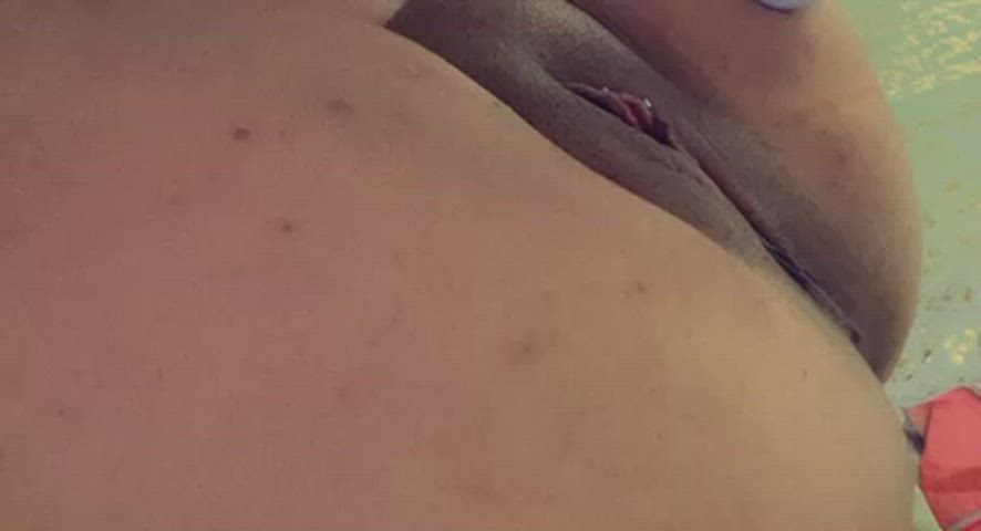 chubby latina pussy pussy lips pussy spread vibrator wet pussy gif