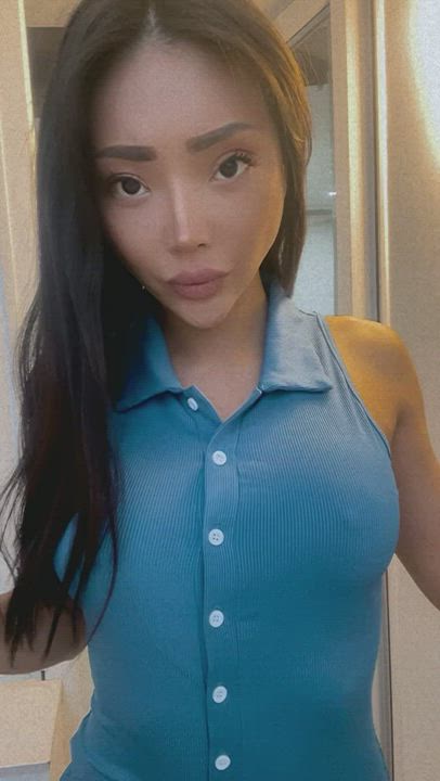 If I was your girlfriend how many times a day would you fuck me?