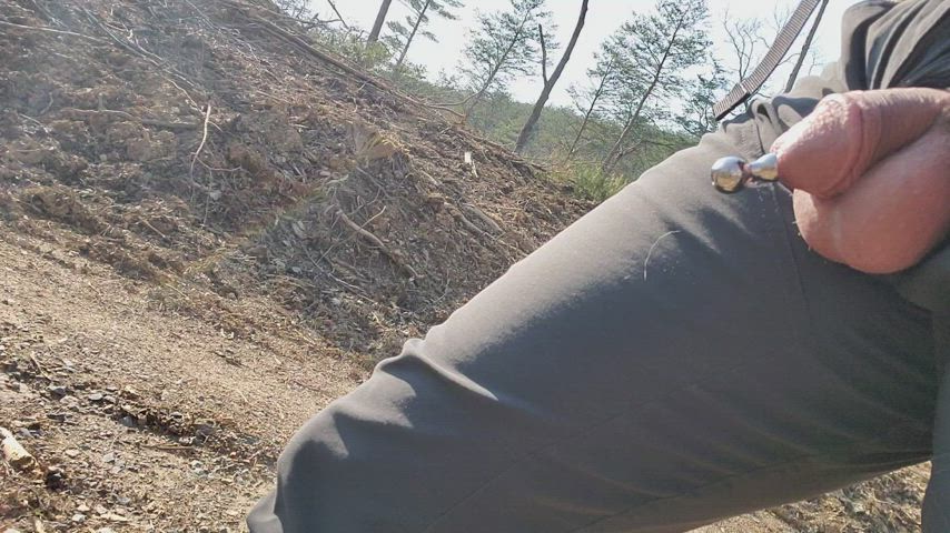 This heavy tool gives me a nice bounce, don't you think?
