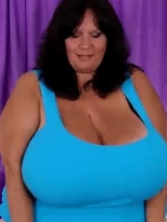Suzie Q shaking