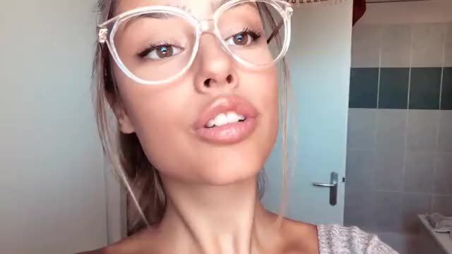  gif
