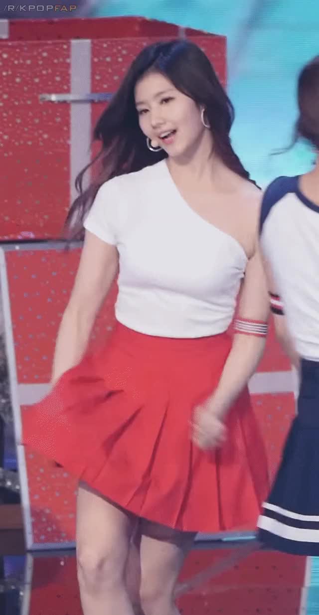 Sana Upskirt