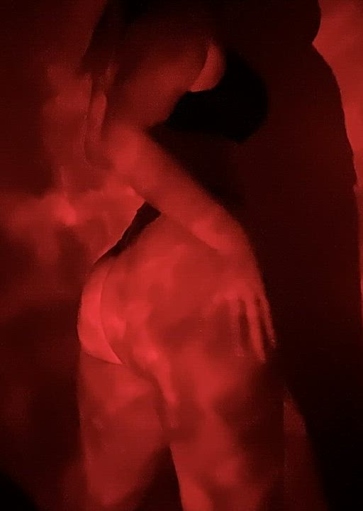 I’ve returned to onlyfans 🥳 to celebrate I’m giving 70% off to the next 100