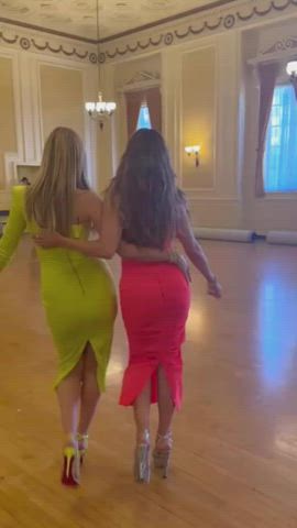 actress ass big tits blonde brunette celebrity heidi klum natural tits gif