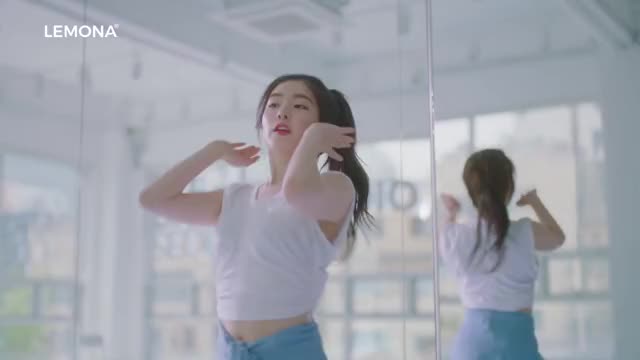Irene Red Velvet