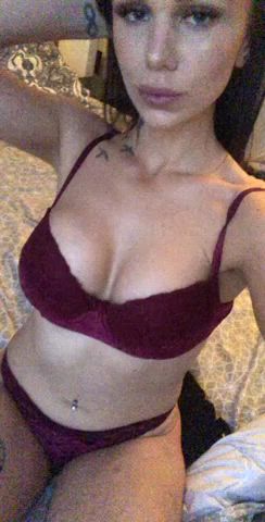 What do you think of my new lingerie?💋