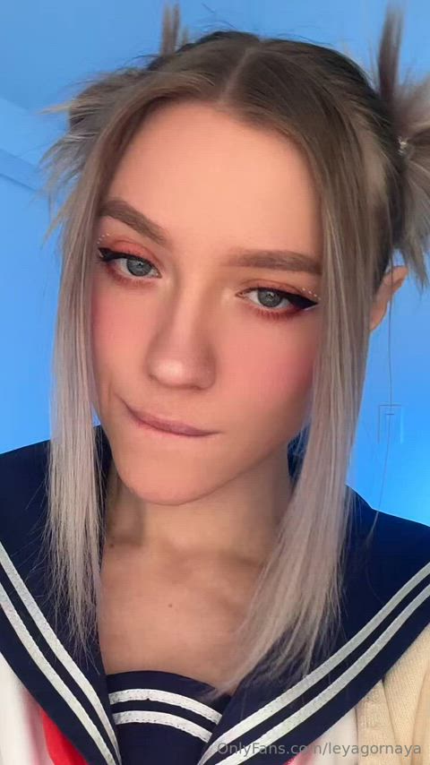non-nude schoolgirl tiktok white girl gif