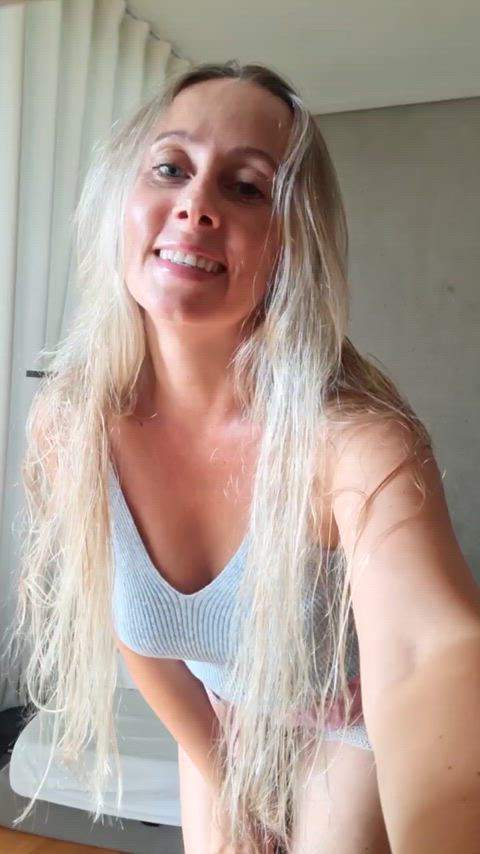 hotwife milf mature milfs thefunmilf milfnhoney gif