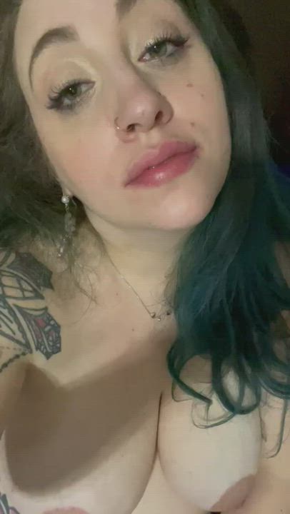 I've cum 4 times today and my Husband tapped out, I need more <3