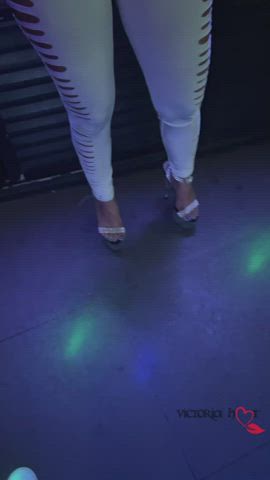 I was so whore at a swing club and fuck with one boy in on glory hole