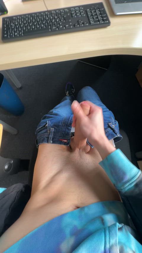 big dick cockflash masturbating office teen gif