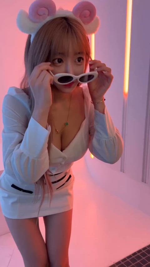 asian blonde korean gif