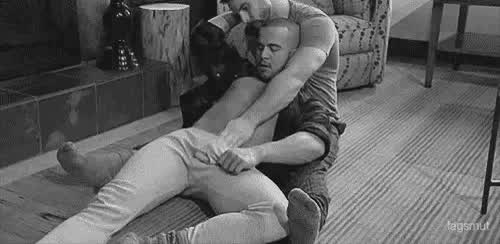 Get ready for some fun as you enjoy some One Handed Reading at codyrey.com.