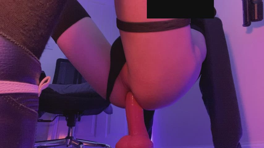 felt so good pounding my hole it made me shiver.. now let me ride you... please 🥺