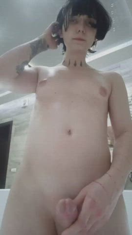 would u take a bath with me?>~<