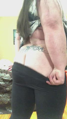 Do you like thick thighs and big ass? Come visit me for more! 💋