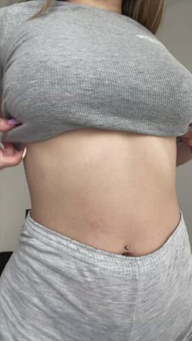 [OC Titty Drop] Perfect titty drop i think