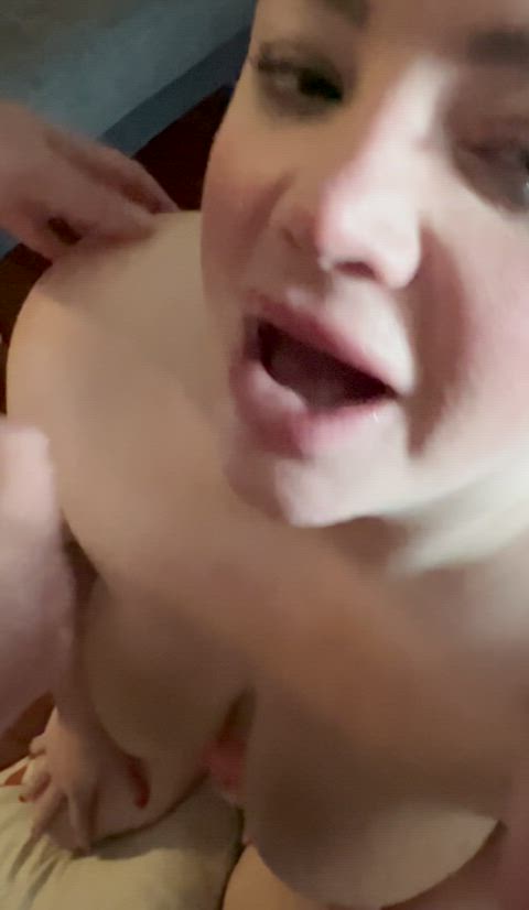 Drench the slut with your biggest load 💦😇
