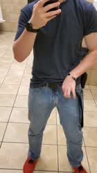I'm on my lunch break, who's hungry?