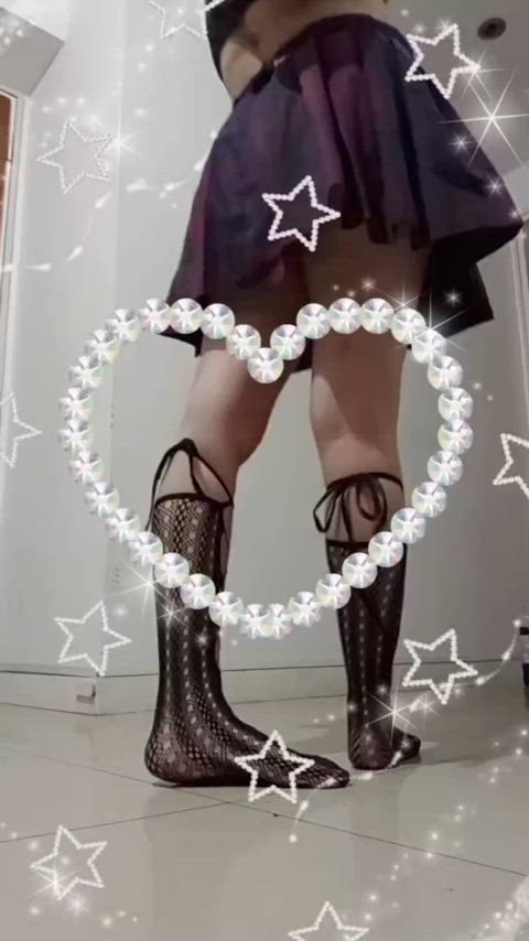 amateur argentinian skirt smoking stockings gif