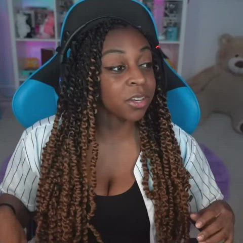 Big Tits Busty Cleavage Ebony Jiggling gif