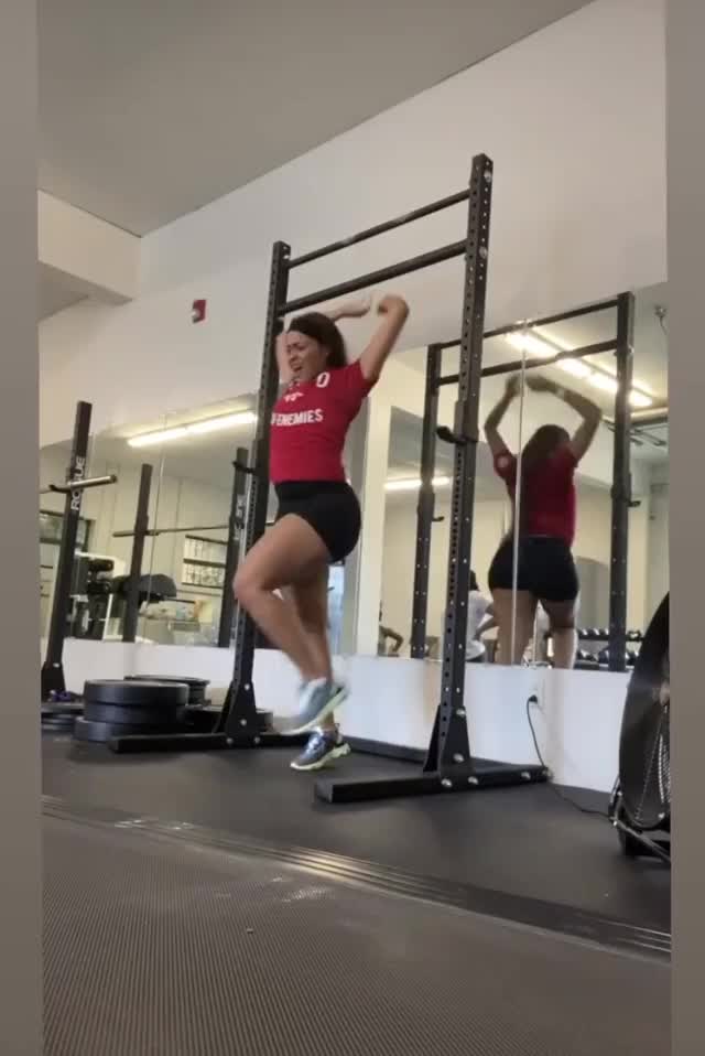 Thick thighs