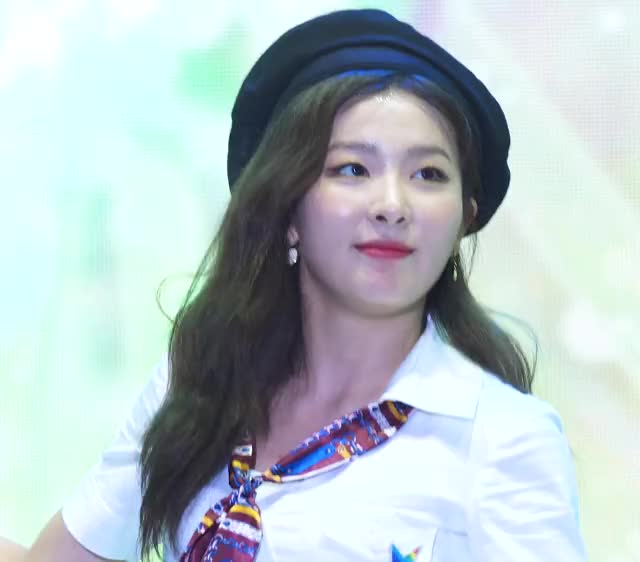 180928 Seulgi Red Velvet With You 4K 60P @ by DaftTaengk-44Ix2yKP18M 1