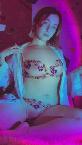 Cute Pretty Smoking Porn GIF by curvydaydream