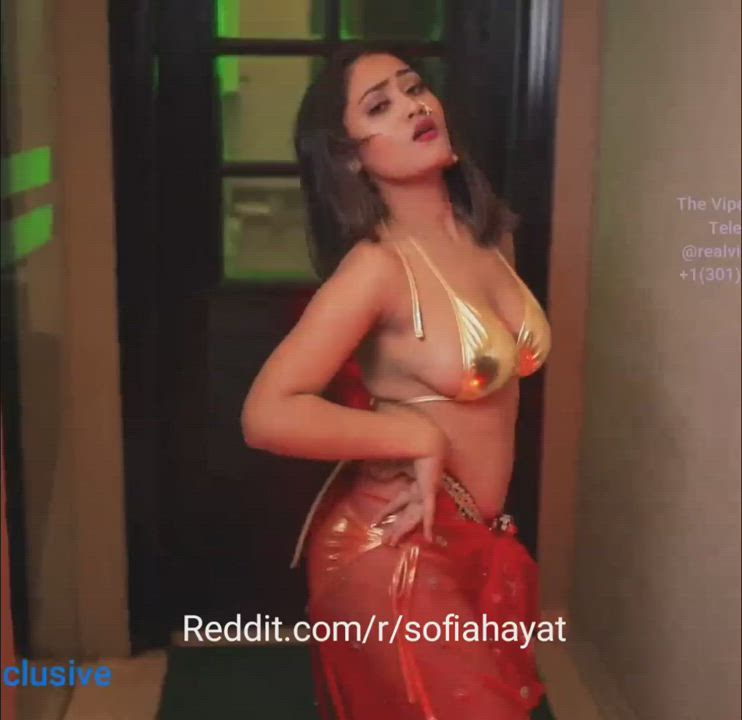 That Twinkle Girl New Video (Link In Comments)