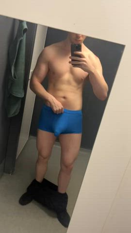 Stretching out my boxers with this big fat cock 😏 you wanna be next bro?