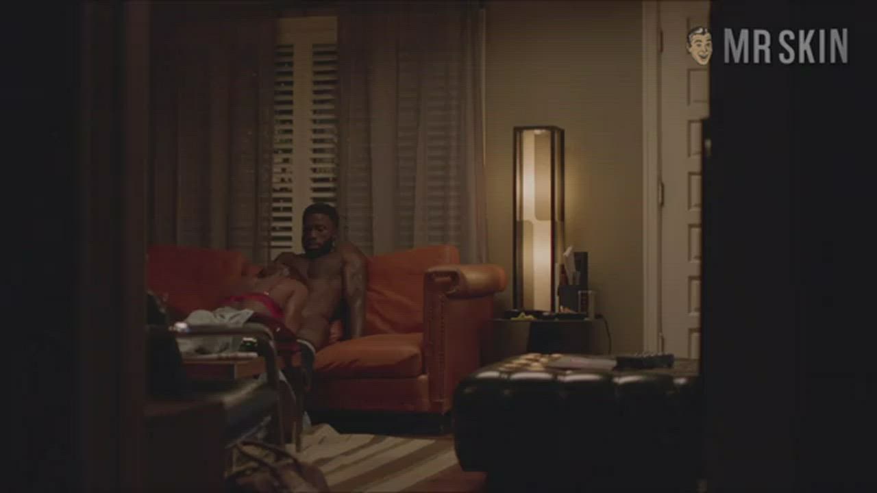 [Reddit] Surprise facial Issa Rae face