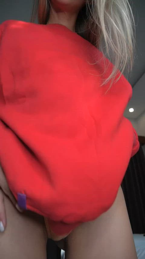 I enjoy to show you my naked body 