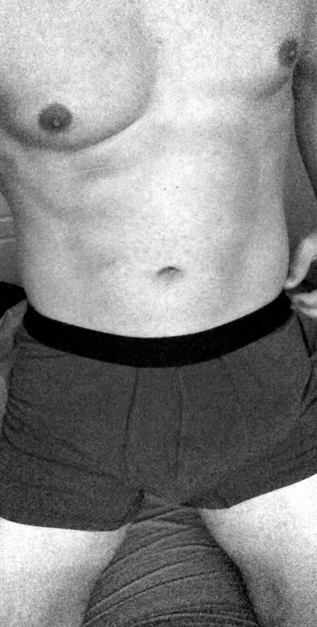 Would anyone like to be on the receiving end of this undressing?