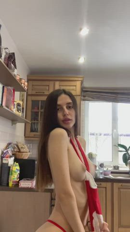 Good morning🍒 I've got your breakfast here