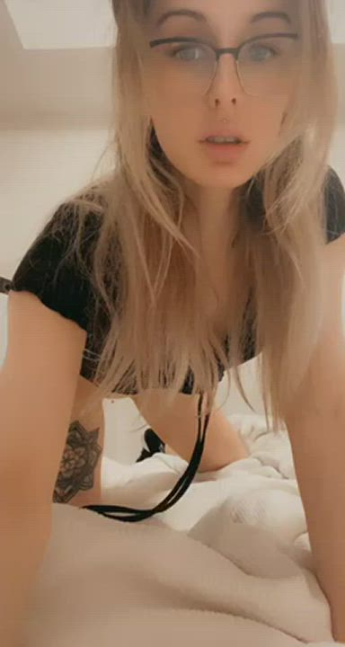 Bunny wanna bounce on you!