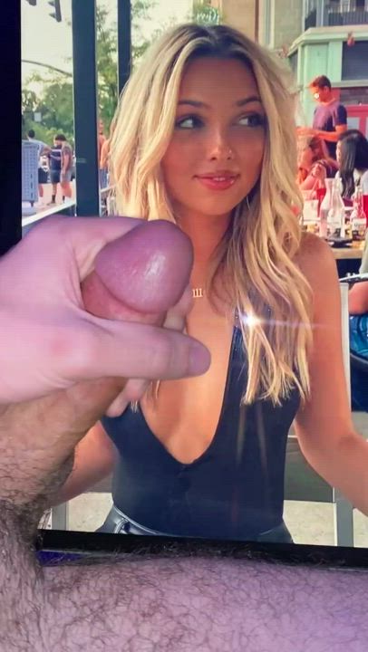 Creamy load on a sexy babe