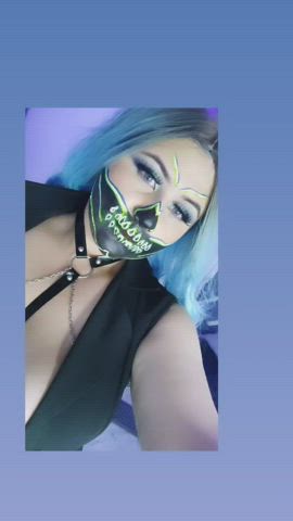 curvy halloween latina gif