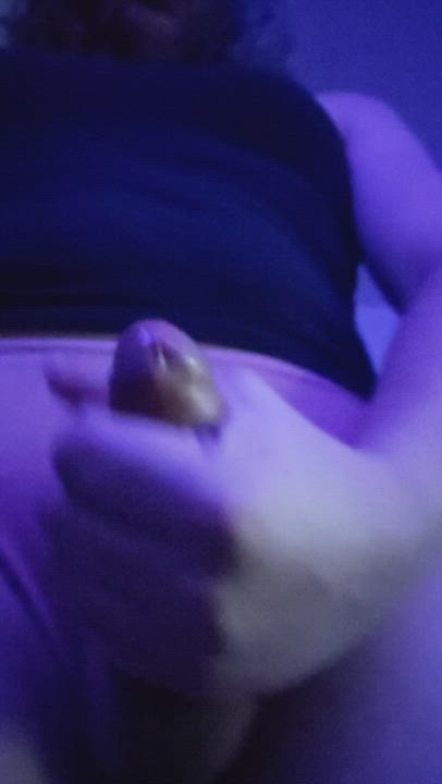 Be a good boy and get on your knees for mommy