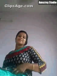 Big Round Boobs Desi Bhabhi