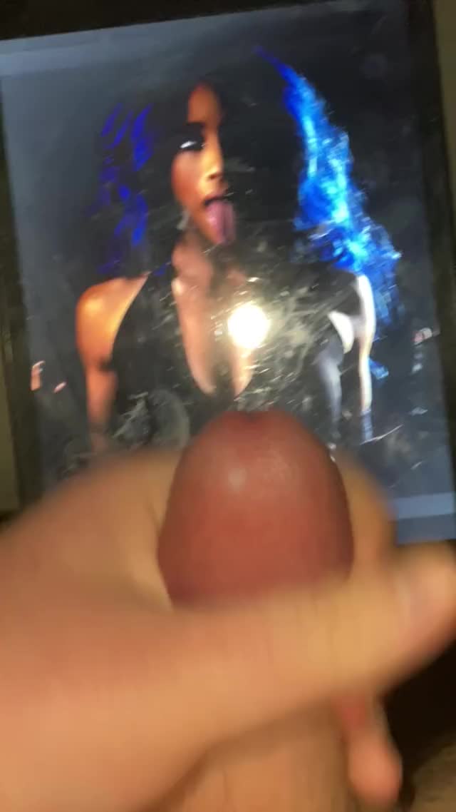 Sasha Banks Cum Tribute