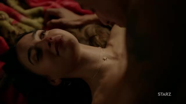 Melissa Barrera - Vida s01e03 (2018) thefappeningblog.com